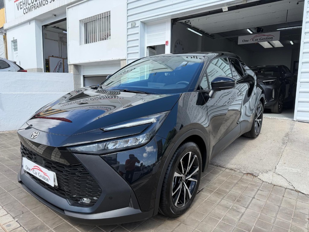 TOYOTA CHR 2.0 HIBRIDO